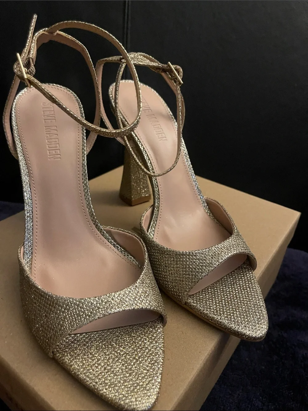 Steve Madden 4.5” Pointy Toe Metallic Gold Ankle-Strap High Heel Sandals NWB